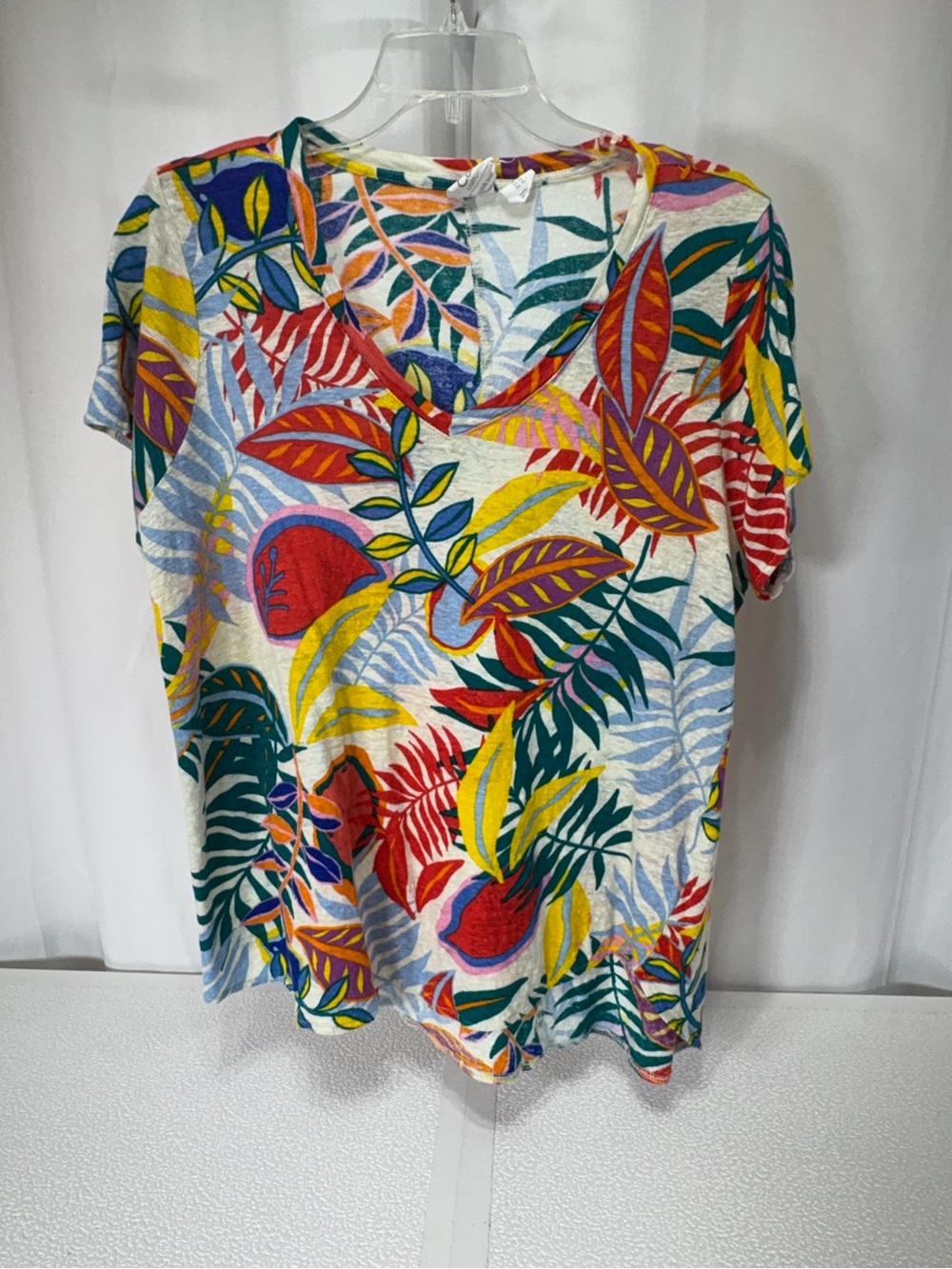 C&C California Multicolor Tropical Leaf V-Neck Tee 4200